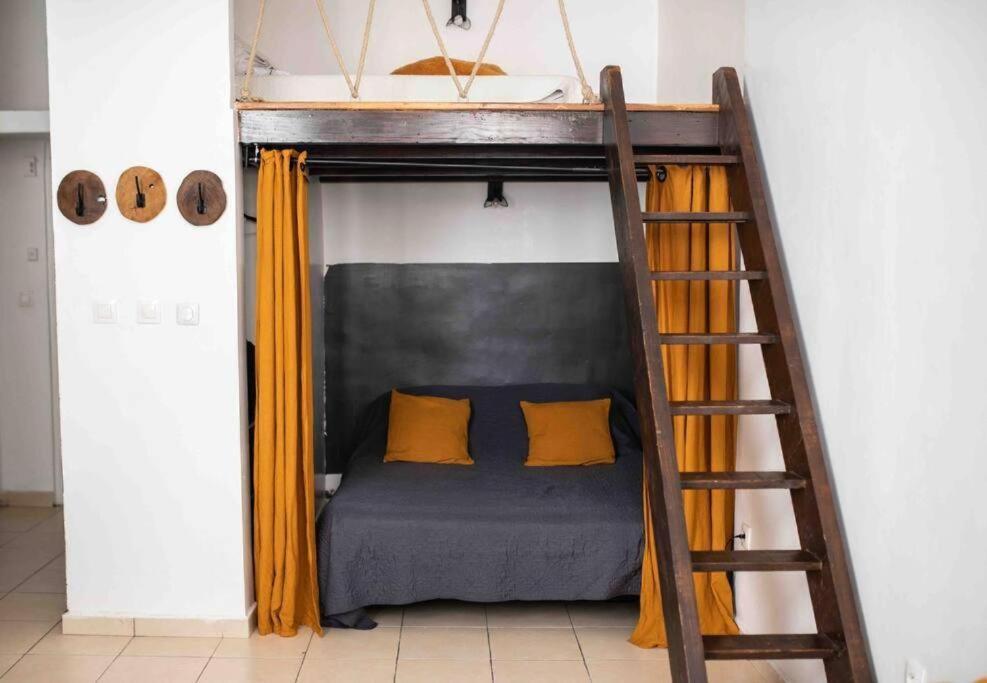 Appartement Tout Equipe Au Coeur Du Vieux Port Марсель Екстер'єр фото